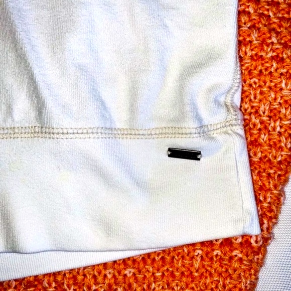 Vintage Hollister Crop Hoodie Sweater - Picture 5 of 8